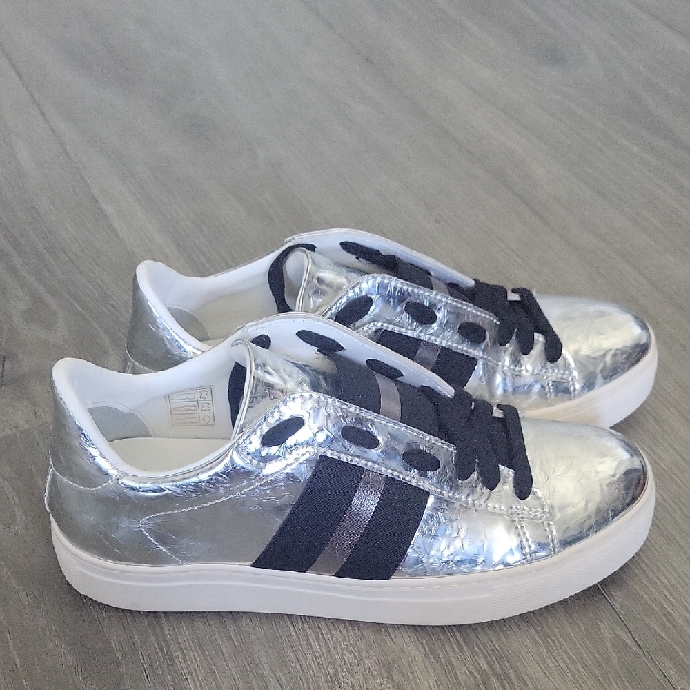 M. Gemi | Silver Sneakers